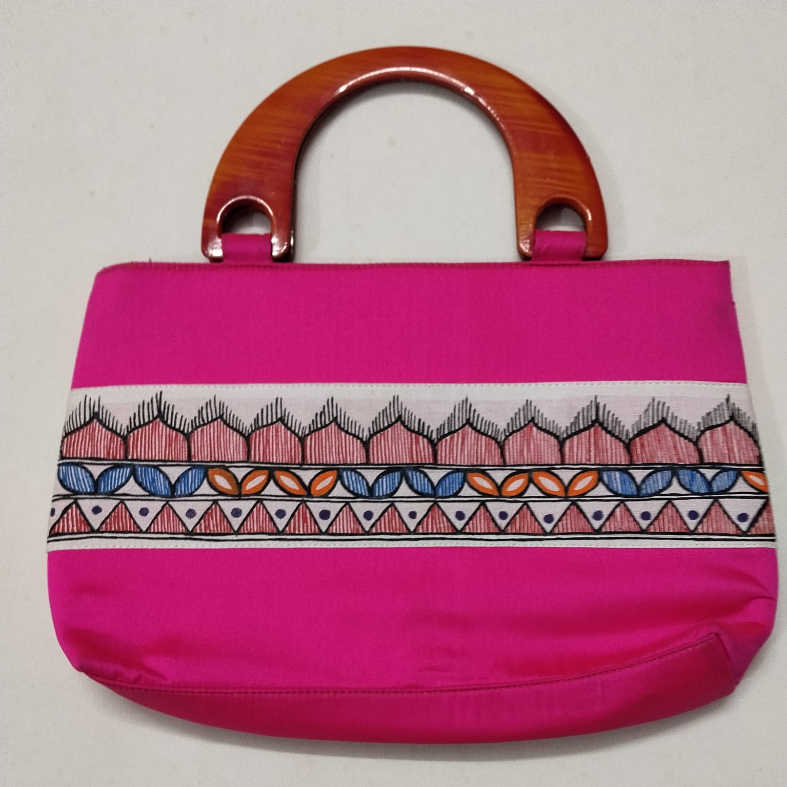 natural and artistic